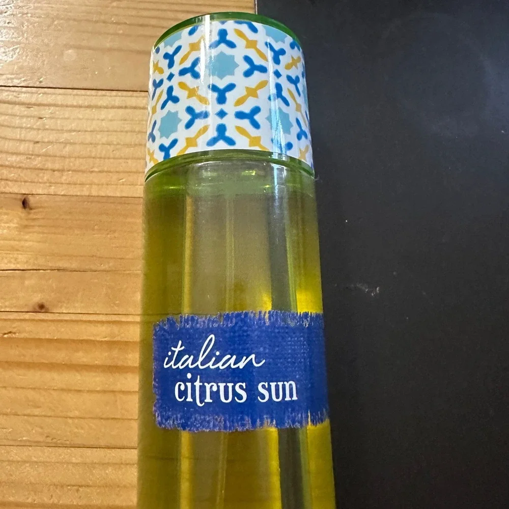 Bath & Body Works Italian Citrus Sun Fine Fragrance Mist 8 fl oz 236 mL Spray